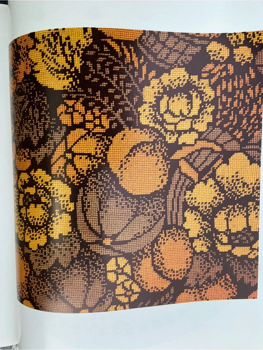 American Needlework 1776 1976 Needlepoint Pattern Book craft crafts USA Colonial